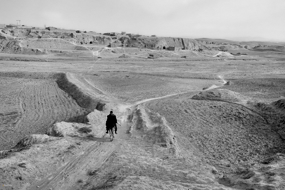 Muslims  of  Arid  Soil（Ⅰ）